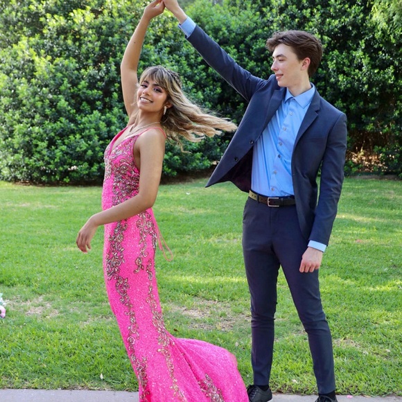 Primavera size 0 pink sequined dress for prom. Perfect condition, worn once. - Picture 2 of 12